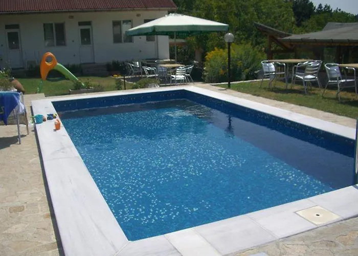 Hotel сандим 2*